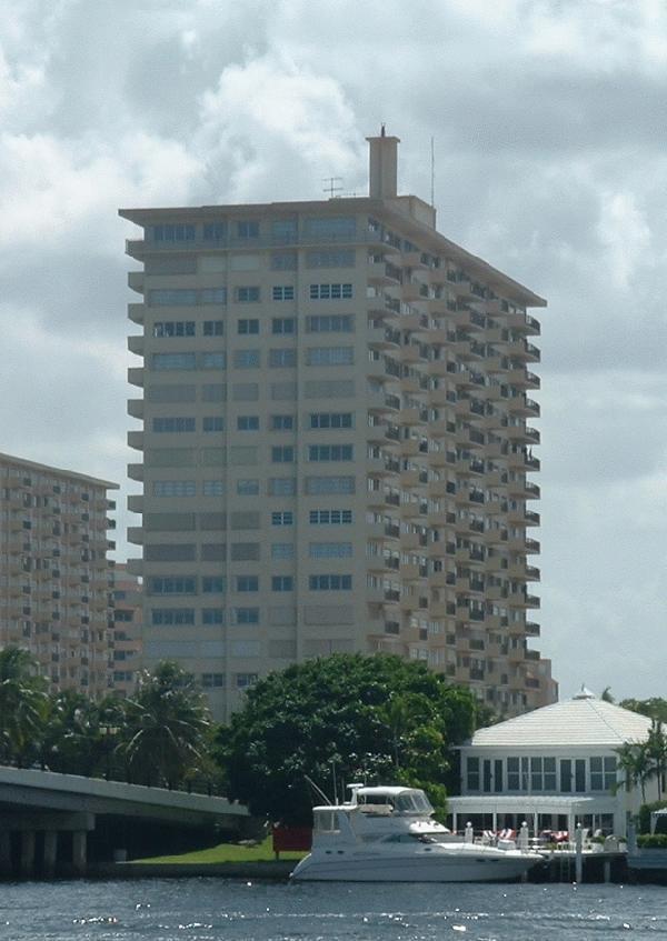 Marine Tower in Fort Lauderdale, FL - Building Photo - Building Photo