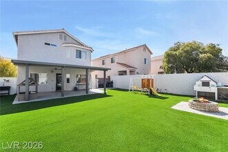 2266 Laramine River Dr in Henderson, NV - Building Photo - Building Photo
