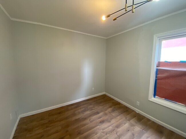 24 Joyce Kilmer Ave in New Brunswick, NJ - Building Photo - Building Photo