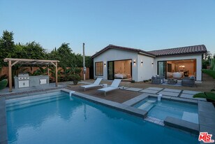 4936 Coolidge Ave in Culver City, CA - Building Photo