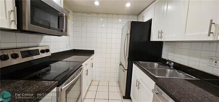 4161 NW 114th Terrace in Coral Springs, FL - Building Photo - Building Photo