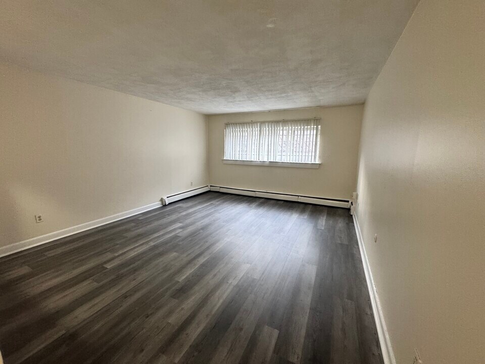 80 Gardner St, Unit 6B in Boston, MA - Building Photo