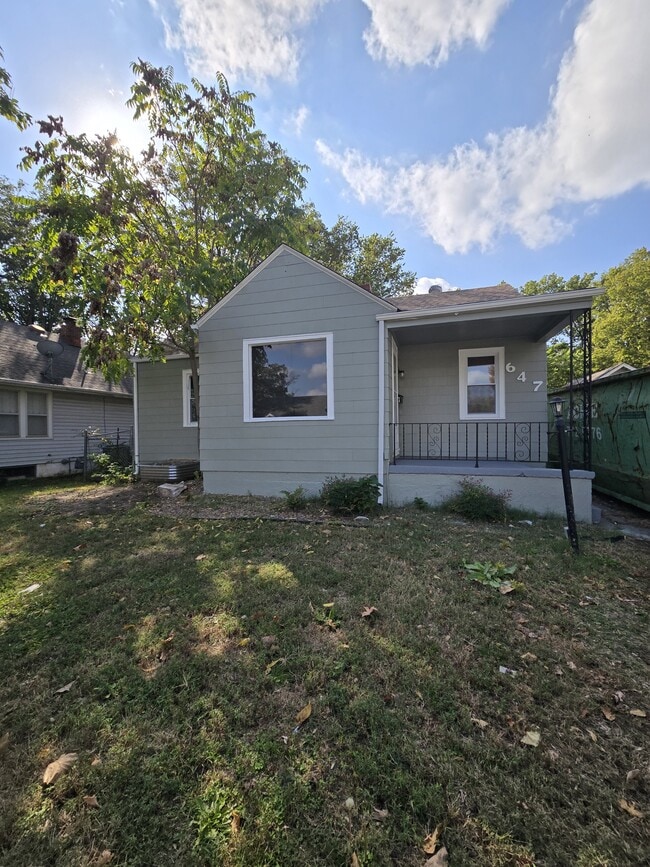 property at 647 S Green St