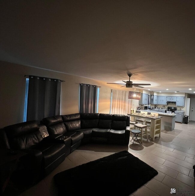 3215 London Dr in Yuma, AZ - Building Photo - Building Photo