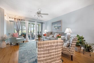 1015 Wexford Blvd in Venice, FL - Building Photo - Building Photo
