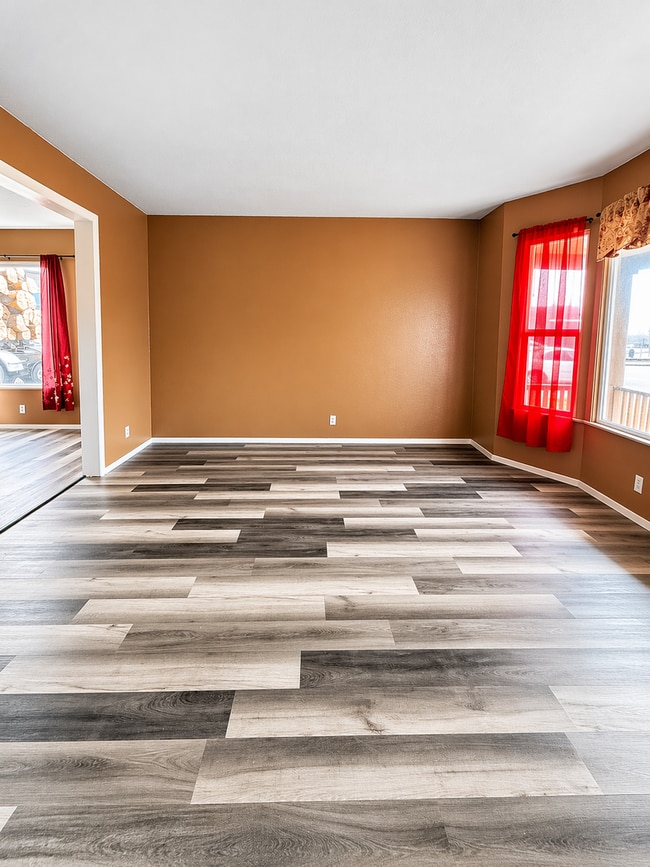 property at 829 Emerson Ave