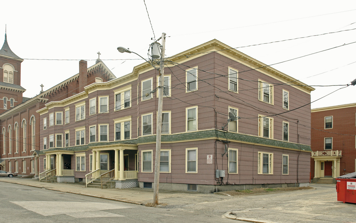 163-167 Concord St in Manchester, NH - Building Photo