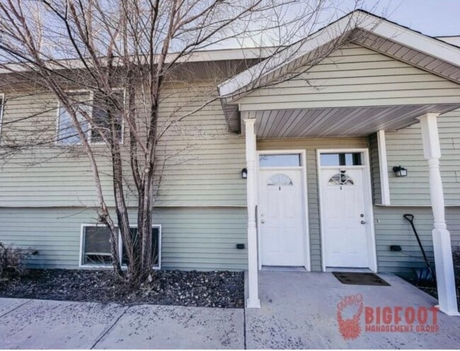 property at 7920 Quail Dr