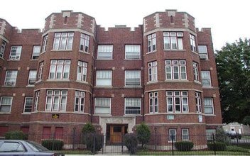 6751 S. Merrill Apartments in Chicago, IL - Building Photo - Building Photo