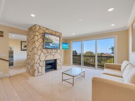 29600 Island View Dr in Rancho Palos Verdes, CA - Building Photo