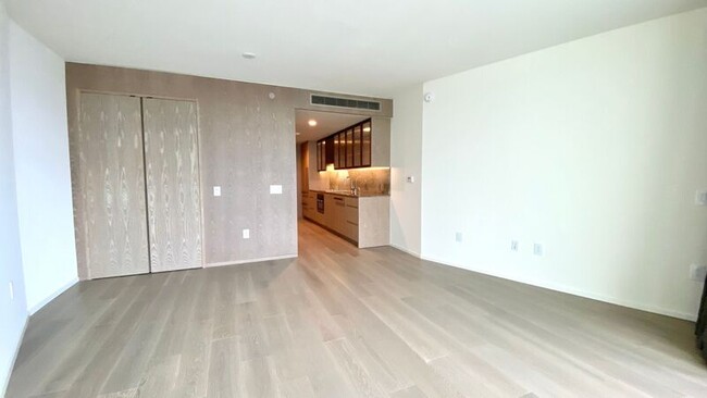 property at 1000 Auahi St