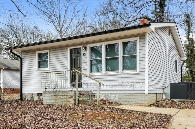 property at 401 Hobson St