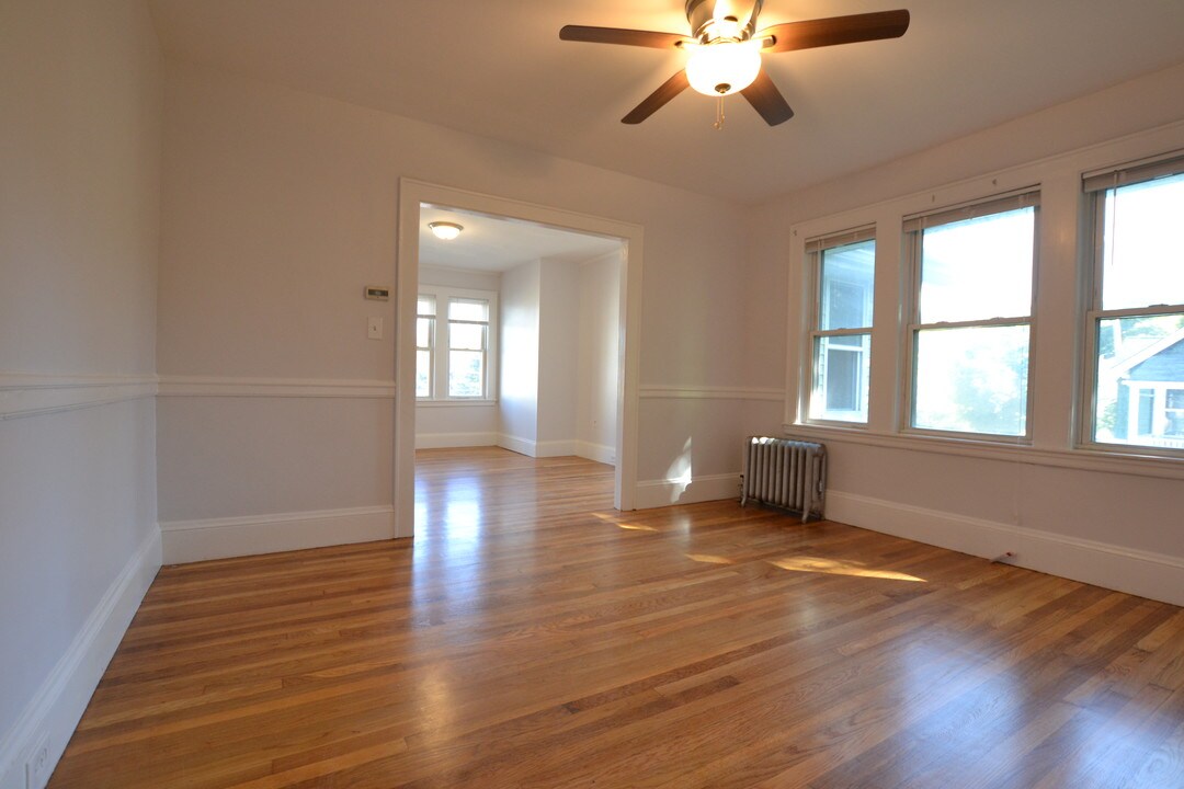 7 Trapelo St, Unit 2 in Boston, MA - Building Photo