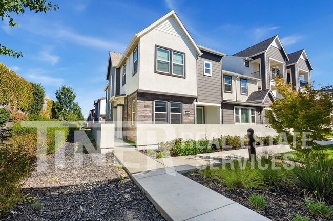 property at 3081 Eagle Chase Walk