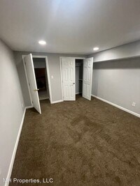 2803 Indiana Ave photo'