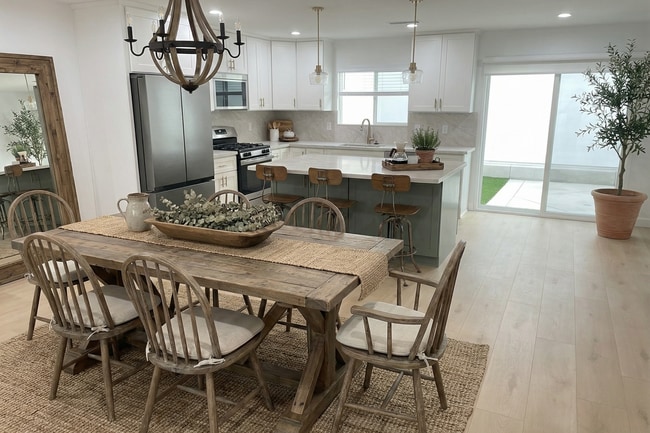 54 E Prospect St in Chula Vista, CA - Building Photo - Building Photo