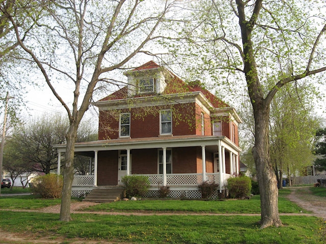 1222 6th Corso St in Nebraska City, NE - Building Photo