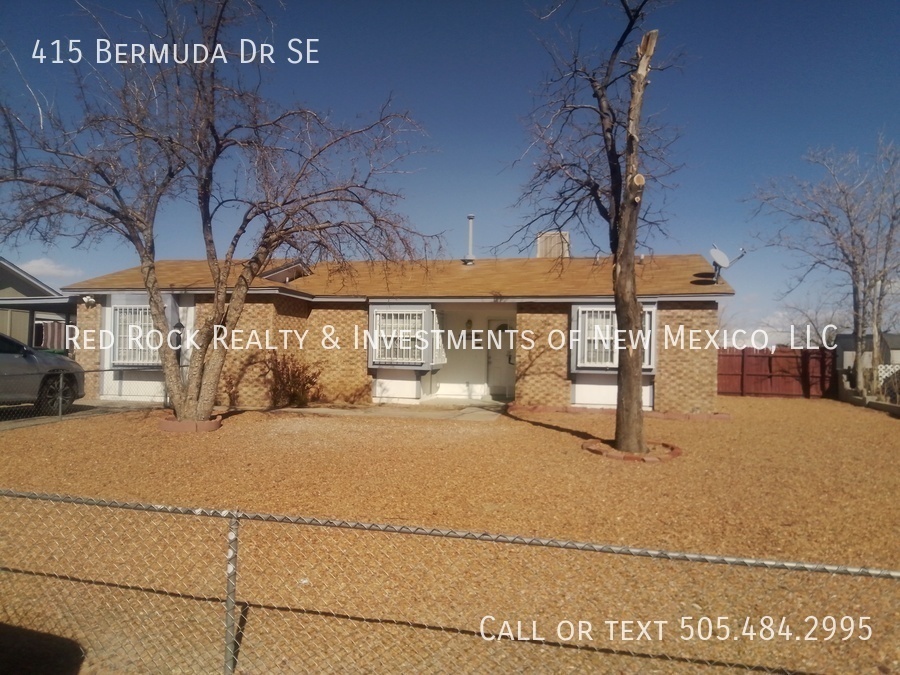 415 Bermuda Dr SE in Rio Rancho, NM - Building Photo