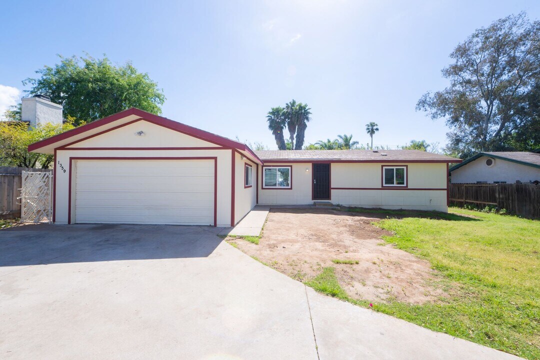 1357-59 Marline Ave in El Cajon, CA - Building Photo