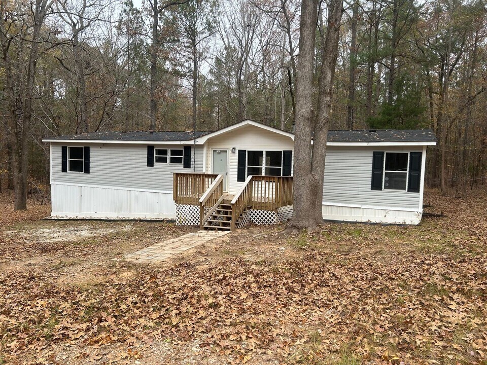 1362 Winterwood Rd in Columbia, SC - Building Photo