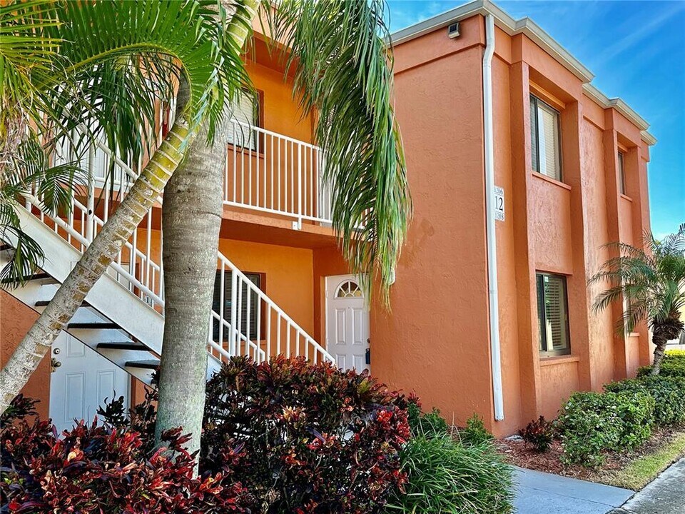 5310 26th St W in Bradenton, FL - Building Photo