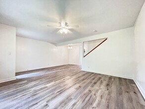 44-105-105 Laha St in Kaneohe, HI - Building Photo - Building Photo