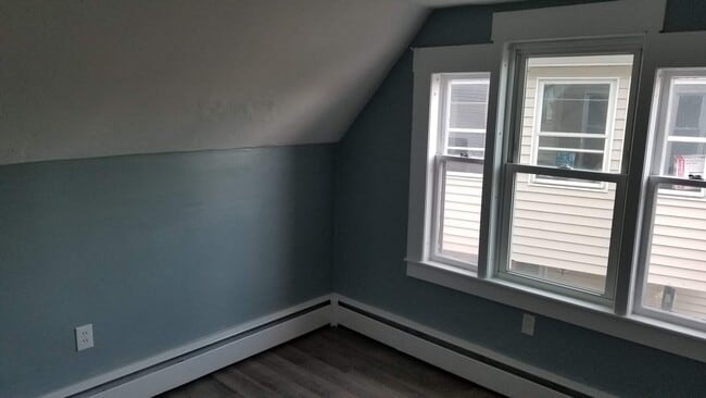 21 Charles St, Unit 19B in Concord, NH - Building Photo - Building Photo