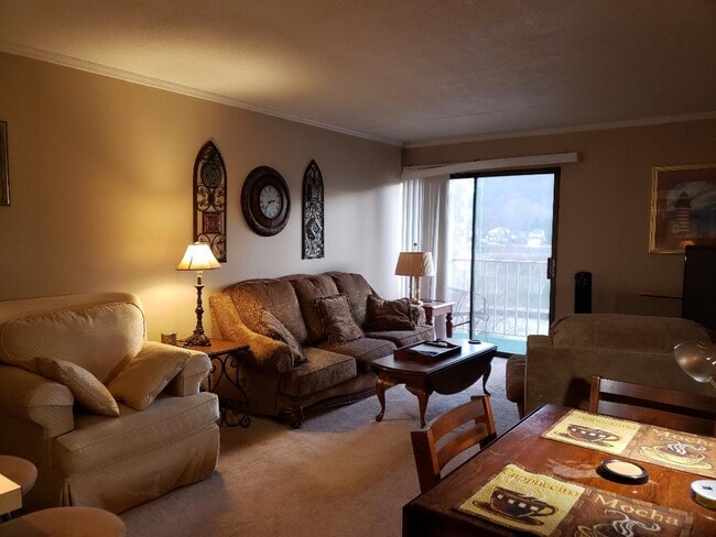 property at 2100 Kanawha Ave SE