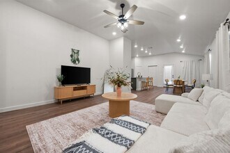 2163 Langford Ave in Lubbock, TX - Building Photo - Building Photo