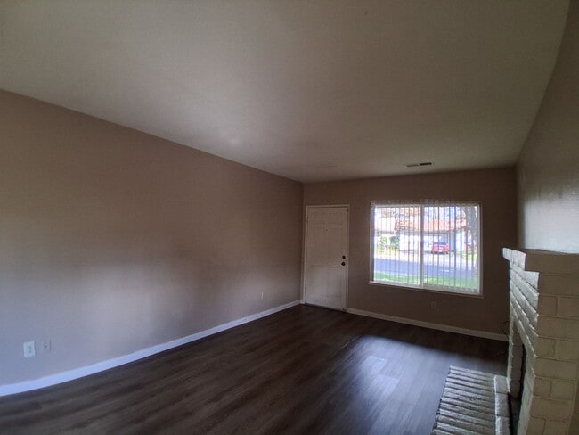 3537 San Clemente Ave in Modesto, CA - Building Photo - Building Photo