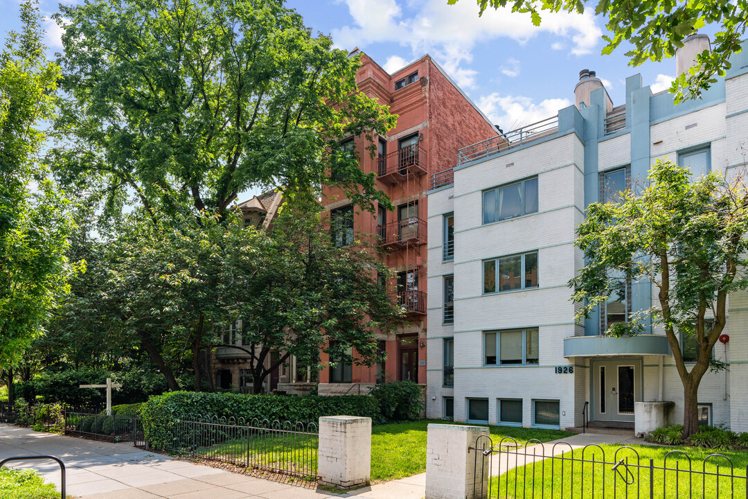 1922 16th St NW in Washington, DC - Building Photo