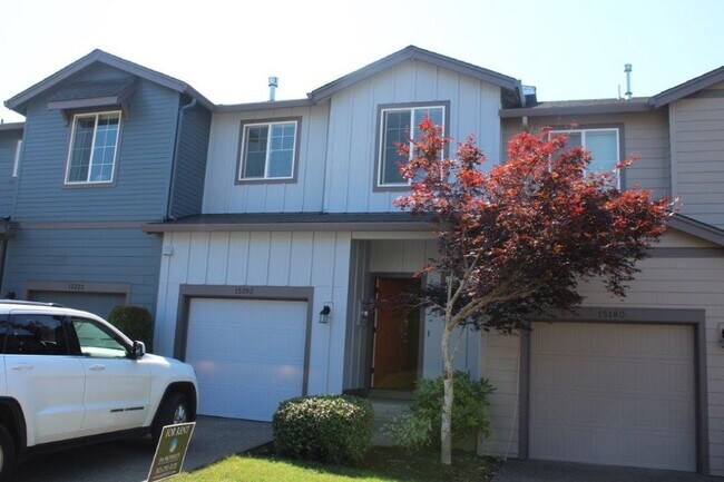 property at 15192 SE Shale Dr