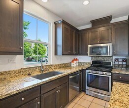 5401 Kaitlyn Pl in Rohnert Park, CA - Foto de edificio - Building Photo