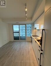 252 Church St in Toronto, ON - Building Photo - Building Photo