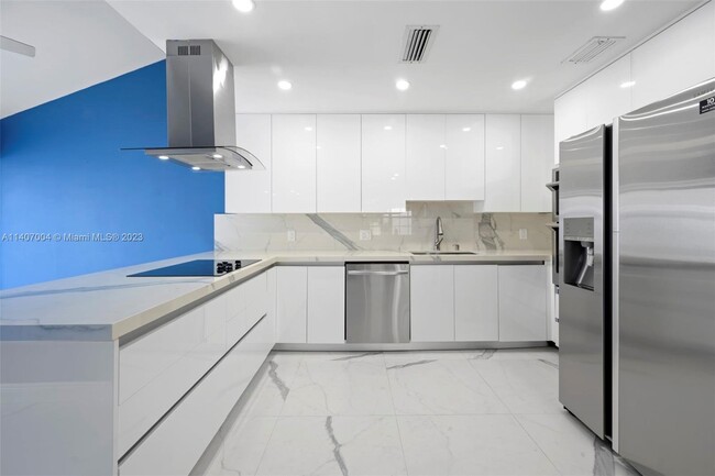 property at 20904 Leeward Ct