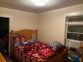 17 Bay St, Unit 2R in Cambridge, MA - Building Photo