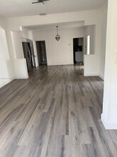 248 SW 18th Ct in Miami, FL - Building Photo - Building Photo