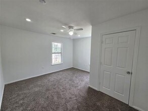 3525 Roberts Ave in Dallas, TX - Building Photo - Building Photo