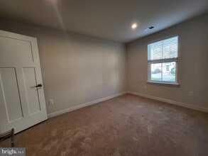 430 Paperbark Sq, Unit 210 in Downingtown, PA - Building Photo - Building Photo