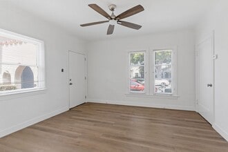 1109 Loma Ave in Long Beach, CA - Building Photo - Building Photo