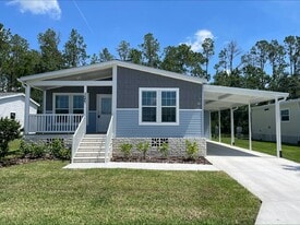 34857 Robins Song Rd in Zephyrhills, FL - Building Photo