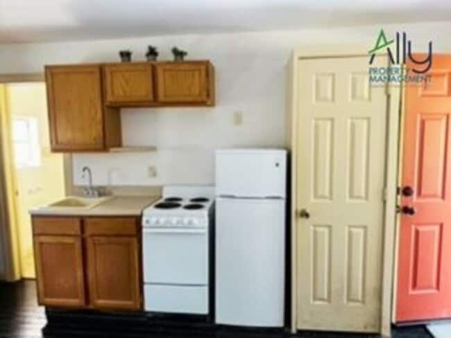 638 Ivy Hill Ln in Charlottesville, VA - Building Photo - Building Photo