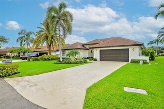 6021 NW 61st St in Parkland, FL - Building Photo - Building Photo