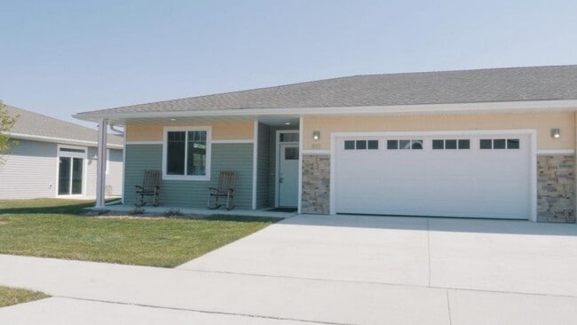 property at 812 Parkside Ln