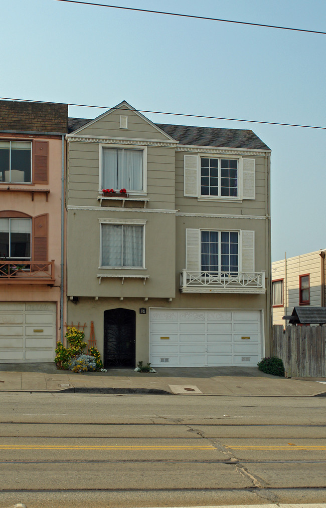 3739 Judah St in San Francisco, CA - Building Photo - Building Photo