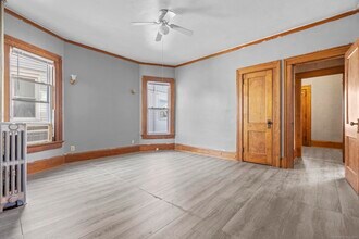 351 Chestnut St in New Britain, CT - Building Photo - Building Photo