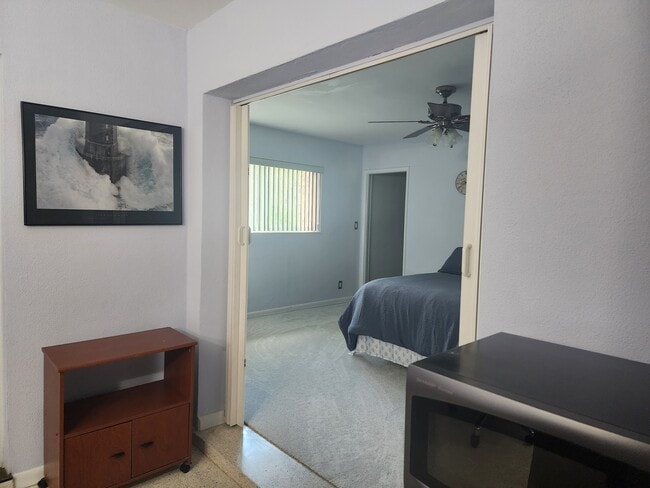 465 S Fig Tree Ln in Plantation, FL - Foto de edificio - Building Photo