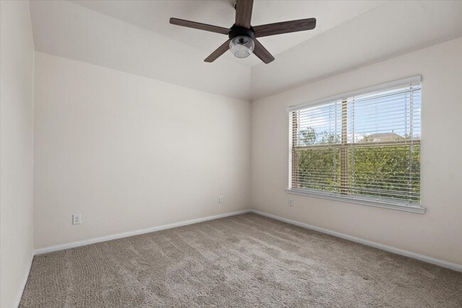 property at 1622 Julia Park Dr