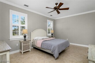 28087 Sosta Ln in Bonita Springs, FL - Foto de edificio - Building Photo