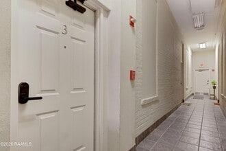 500 Jefferson St, Unit 3 in Lafayette, LA - Building Photo - Building Photo